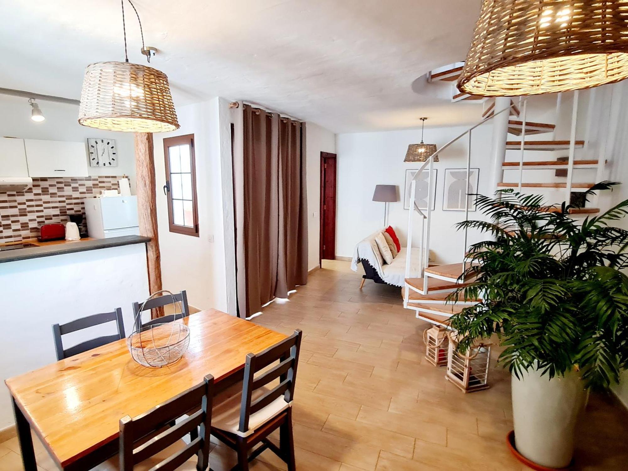 טגיסי Luana Apartment מראה חיצוני תמונה